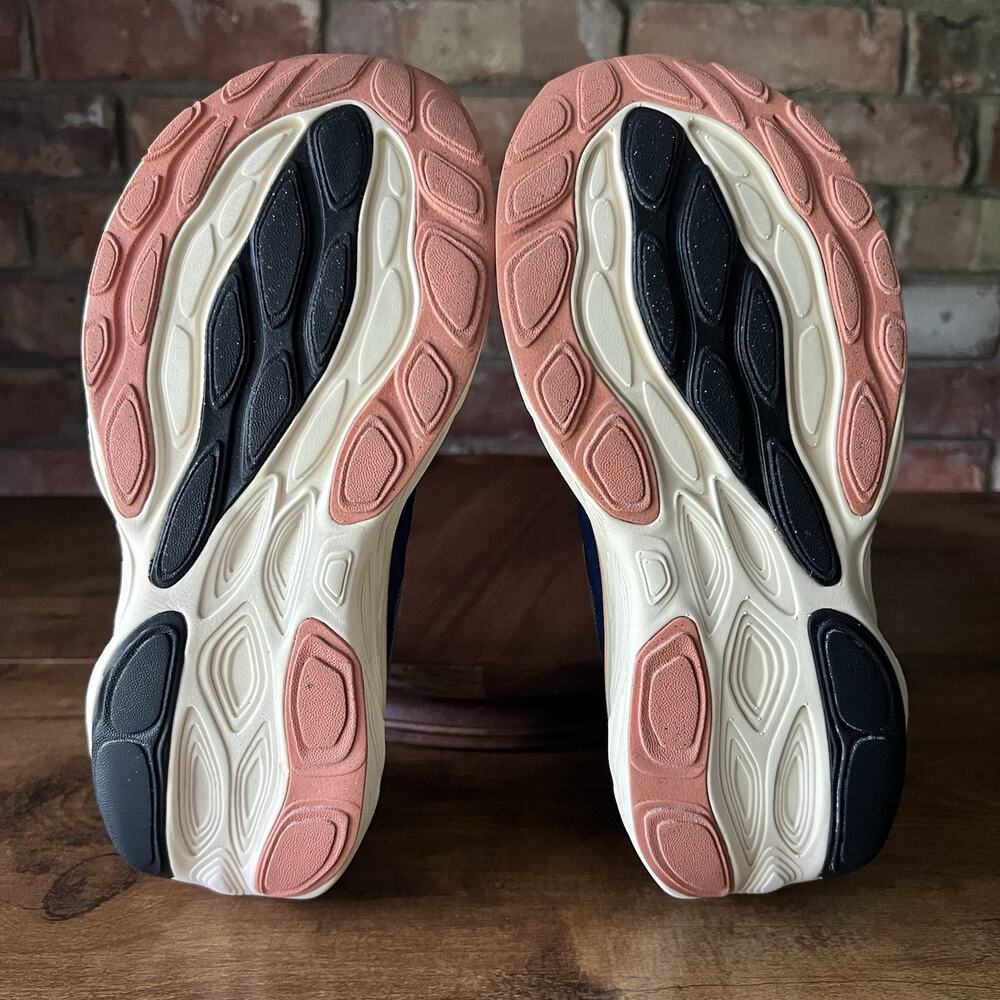 New Balance Fresh Foam 1080V14 Max Cushion Running Shoes Sneakers Women's 7 - Picture 13 of 16